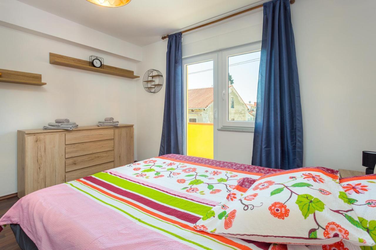 Sunny Apartment Ili Near Amfiteatar Pula Extérieur photo